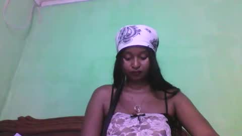 olinah610 online show from 11-20-25, 09:14