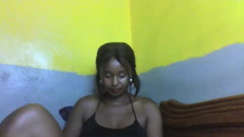 Snapshot of olinah610 chatting on 01-08-26, 06:32 olinah610 online show from 01-08-26, 06:32