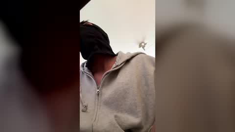 Snapshot of olise11 chatting on 07-24-26, 02:15 olise11 online show from 07-24-26, 02:15