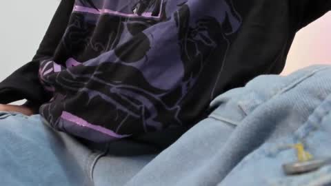 Snapshot of olitasdelmar chatting on 12-14-24, 05:03  Mar  online show from 12-14-24, 05:03