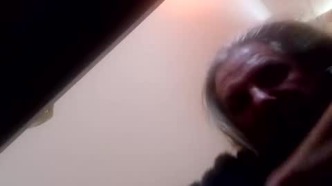 Snapshot of oliveoil67 chatting on 02-08-25, 11:44 oliveoil67 online show from 02-08-25, 11:44