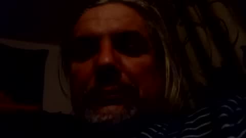 Snapshot of oliveoil67 chatting on 12-20-25, 02:40 oliveoil67 online show from 12-20-25, 02:40