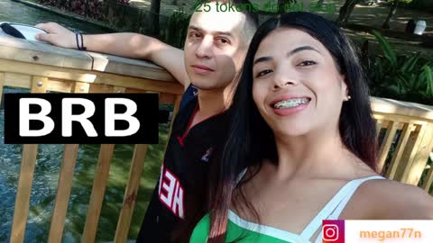 Snapshot of oliver_and_megan chatting on 01-11-25, 09:36 Oliver and MeganIndependent online show from 01-11-25, 09:36