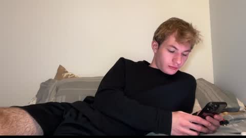 Snapshot of oliver_beck chatting on 01-03-25, 02:21 Oliver Beck online show from 01-03-25, 02:21