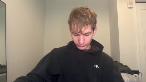 Snapshot of oliver_beck chatting on 01-27-25, 07:03 Oliver Beck online show from 01-27-25, 07:03