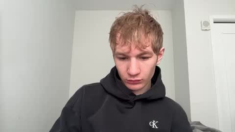 Snapshot of oliver_beck chatting on 03-01-25, 06:32 Oliver Beck online show from 03-01-25, 06:32