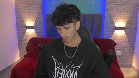 Oliver fast online show from 12-04-24, 11:52