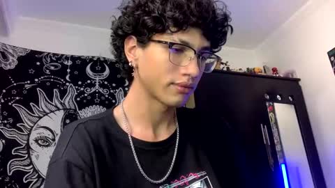 Oliver fast online show from 10-16-25, 04:19