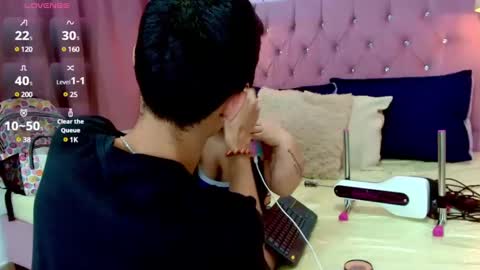 Snapshot of oliver_king_sex chatting on 12-06-24, 01:51 Oliver  Smith online show from 12-06-24, 01:51