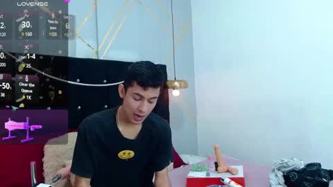 Snapshot of oliver_king_sex chatting on 01-04-25, 04:54 Oliver  Smith online show from 01-04-25, 04:54