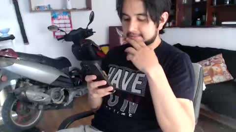 oliver_laid_2023 online show from 05-16-26, 08:07