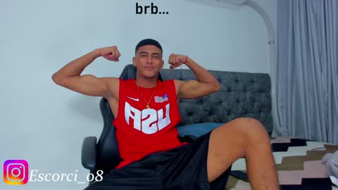 Snapshot of oliver_smith_2 chatting on 01-28-25, 05:35 oliver_smith_2 online show from 01-28-25, 05:35