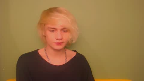 Oliver online show from 12-17-24, 02:44