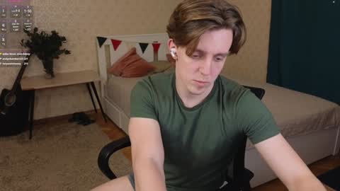 Oliver Evans online show from 01-22-25, 01:31