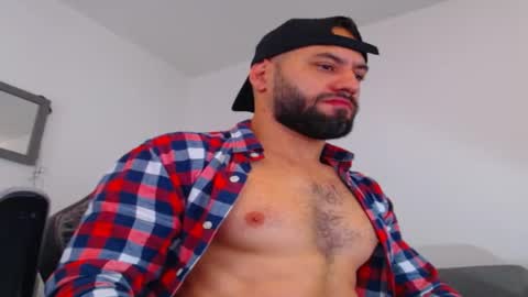 oliver online show from 12-17-25, 01:28