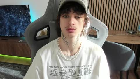 oliverrgroove online show from 04-10-26, 07:24