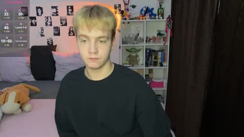 oliver online show from 11-28-25, 07:00