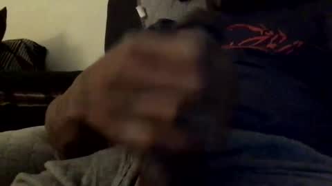 Snapshot of olivertwist1273 chatting on 03-10-25, 01:12 olivertwist1273 online show from 03-10-25, 01:12