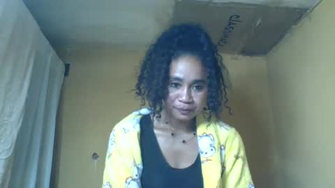 Snapshot of olivia9794 chatting on 06-24-26, 09:30 olivia9794 online show from 06-24-26, 09:30