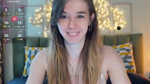 Snapshot of olivia_7 chatting on 05-10-26, 05:29 Olivia online show from 05-10-26, 05:29