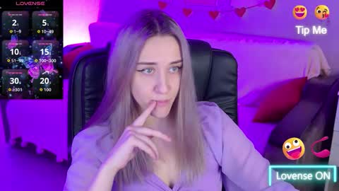 olivia_daze online show from 10-12-25, 07:02