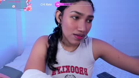 Snapshot of olivia_fx chatting on 01-30-25, 05:30 Maria online show from 01-30-25, 05:30