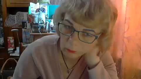 Olivia Mia online show from 04-18-26, 10:41