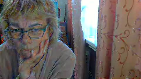 Snapshot of olivia_mia25 chatting on 05-04-26, 07:37 Olivia Mia online show from 05-04-26, 07:37