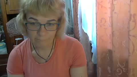 Snapshot of olivia_mia25 chatting on 06-05-26, 09:59 Olivia Mia online show from 06-05-26, 09:59
