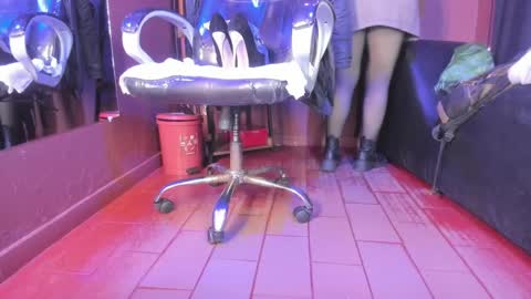 Snapshot of olivia_seex chatting on 02-06-25, 01:10 online show from 02-06-25, 01:10