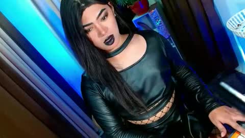 Miss OLIVIA online show from 09-24-25, 06:33