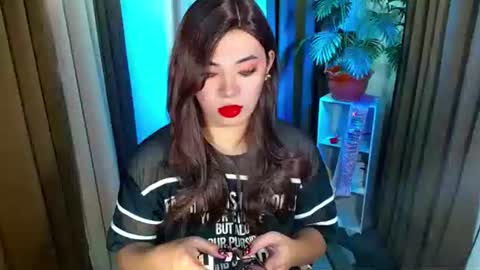 Miss OLIVIA online show from 10-23-25, 06:02