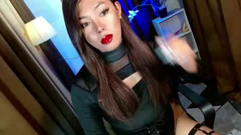 Miss OLIVIA online show from 12-01-25, 05:29