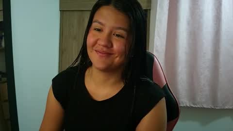 Olivia online show from 03-09-26, 12:20