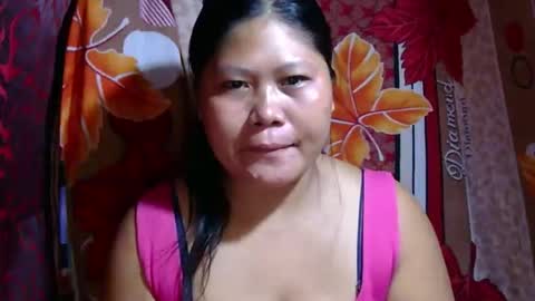 Snapshot of olivia_z chatting on 02-14-26, 12:24 olivia_z online show from 02-14-26, 12:24