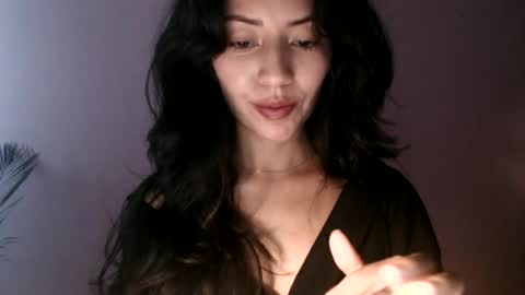 Snapshot of oliviaaa__ chatting on 06-29-26, 05:02 oliviaaa__ online show from 06-29-26, 05:02