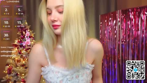 Olivia online show from 01-08-25, 02:03