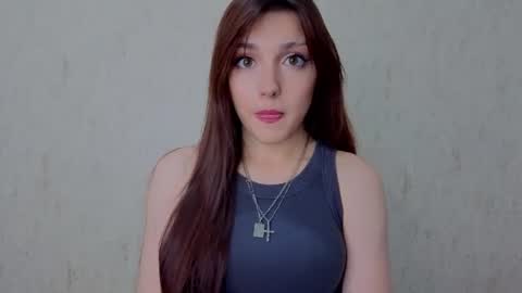 Snapshot of oliviahoresnev chatting on 06-11-26, 05:11 Olivia online show from 06-11-26, 05:11