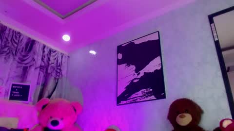 oliviahot01 online show from 06-30-26, 01:06