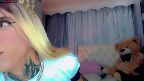 oliviahot01 online show from 07-28-26, 01:34