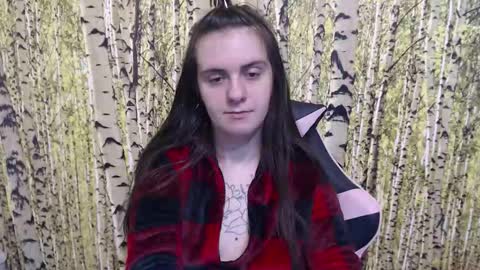 Snapshot of oliviasager chatting on 10-24-25, 02:08 Mistress Olivia online show from 10-24-25, 02:08