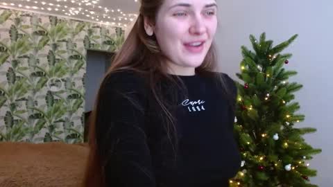 Olivia online show from 12-22-24, 07:00