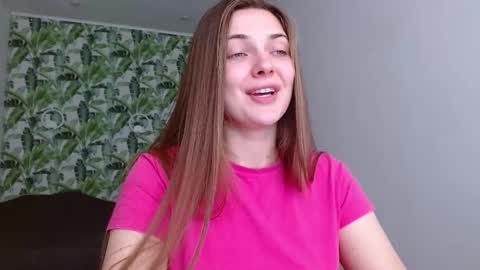 Olivia online show from 11-22-25, 05:39