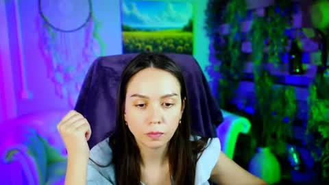 oliviaweles online show from 08-07-26, 08:16