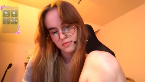  Mila  online show from 10-21-25, 01:34