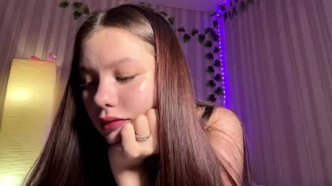 Emma online show from 05-14-26, 01:18