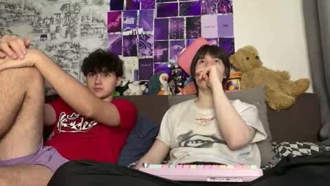 Tony online show from 11-21-25, 06:23