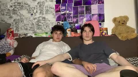 Tony online show from 11-27-25, 04:09