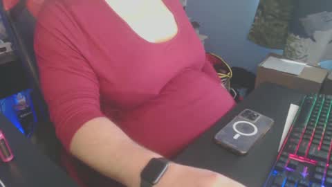 Snapshot of olorlando321 chatting on 12-23-24, 03:12 Dani Pregna online show from 12-23-24, 03:12