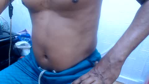 Snapshot of oly10022020 chatting on 06-18-26, 11:58 OlySantos online show from 06-18-26, 11:58